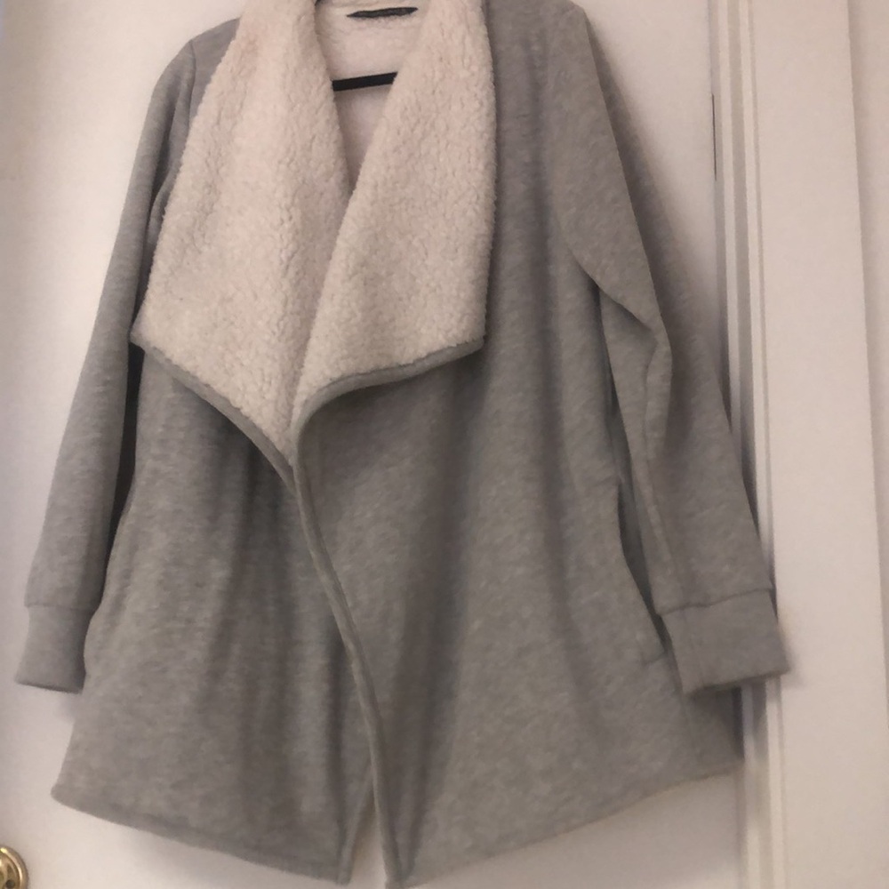 A&F coat - Picture 3 of 3